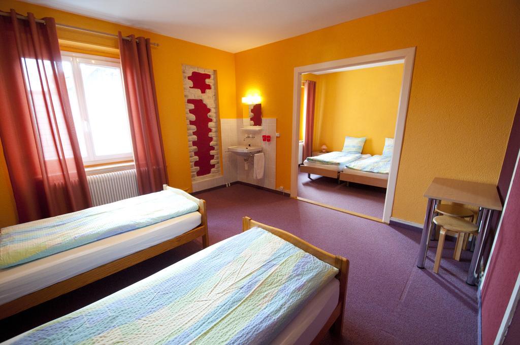Hotel Bellavista "Bellevue" Saignelégier Exteriör bild